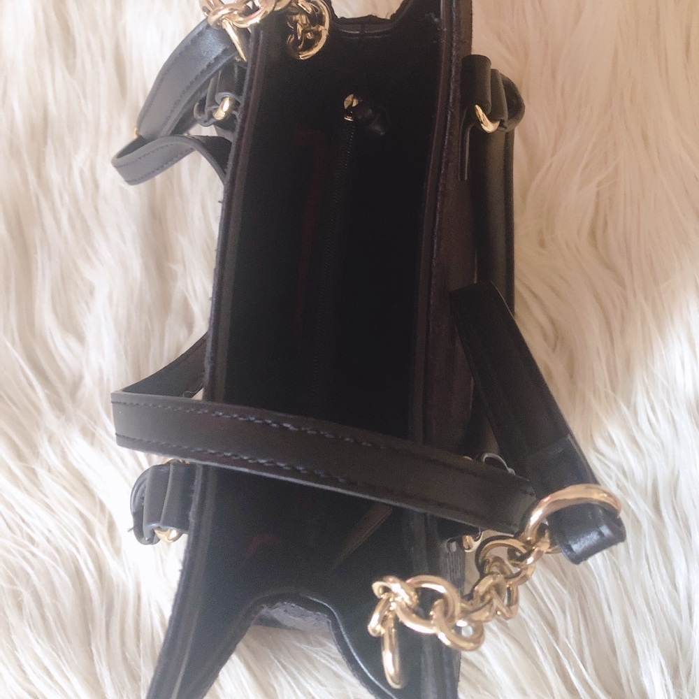 TH crossbody bag - Picture 2 of 5